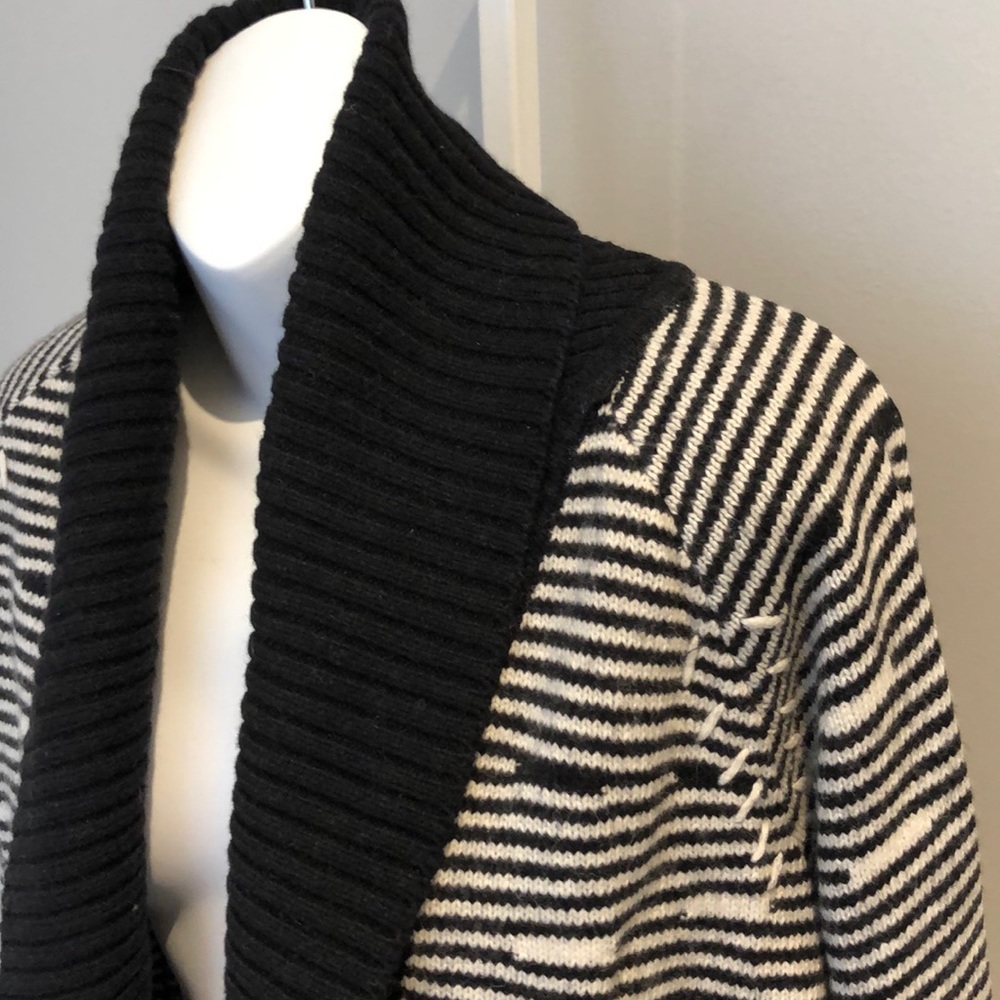 Bench knit cardigan - Picture 2 of 6